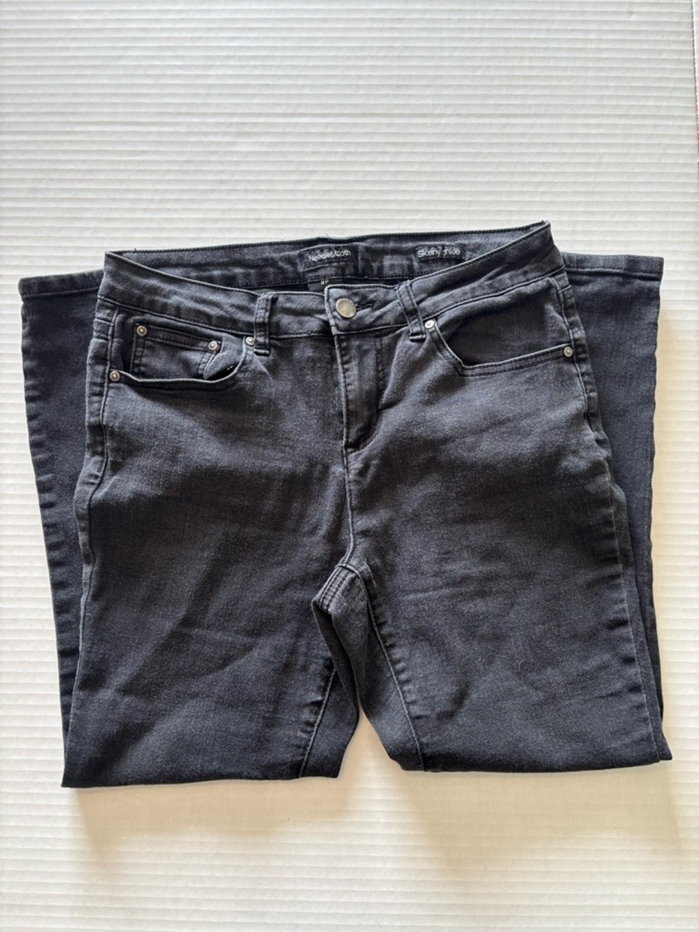 Women's Skinny High-Rise Jeans in Black